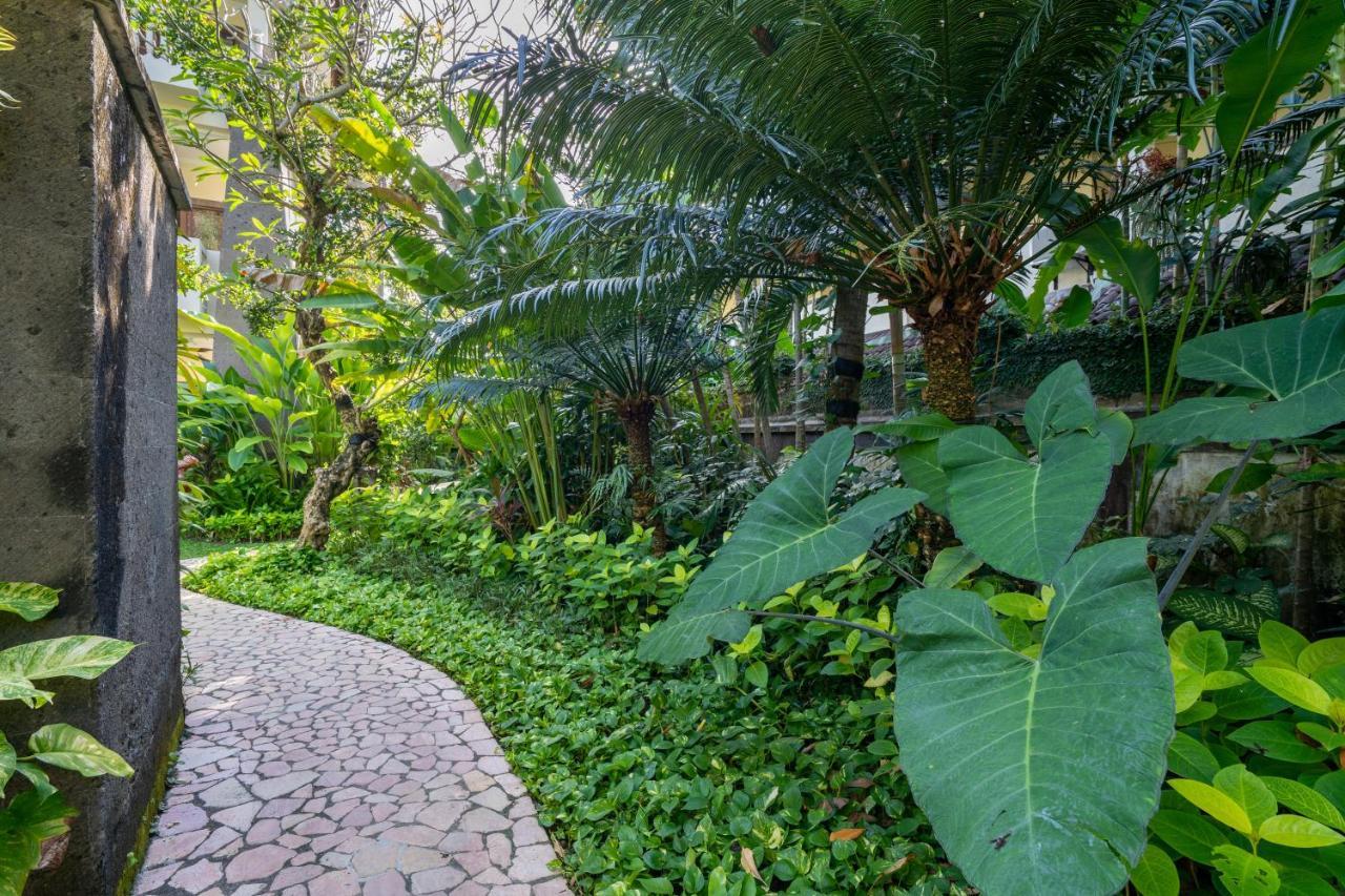 Hotel Kumala Pantai Legian Dış mekan fotoğraf